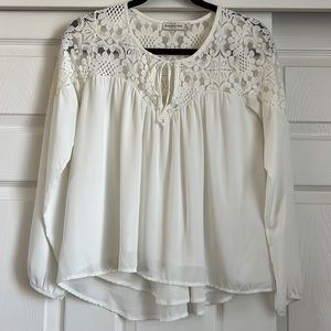 Abercrombie & Fitch Womens Lace Blouse Top Size Xsmall